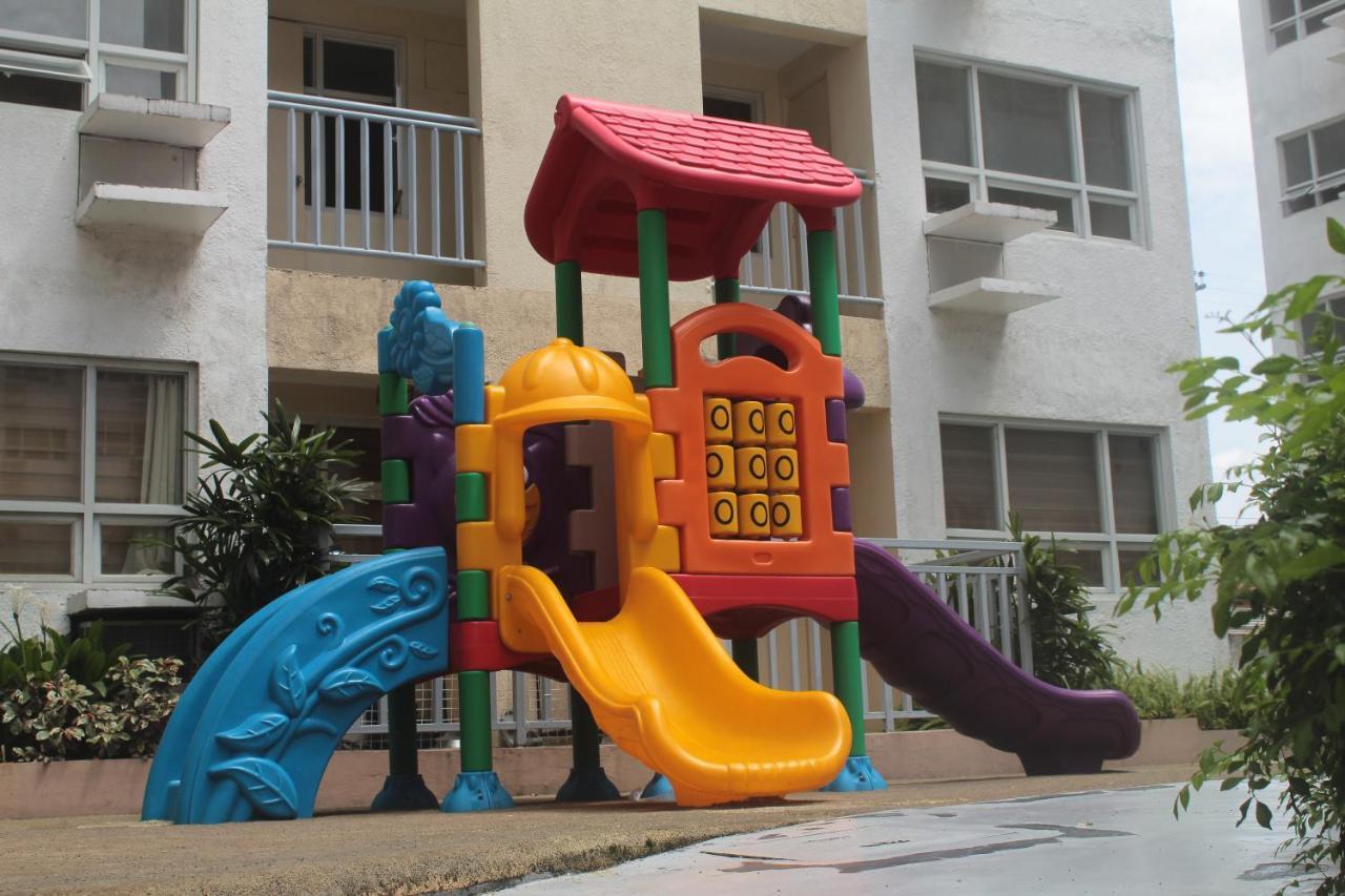 4Th Floor - Sea View Of Seawind Condominium Davao City 외부 사진